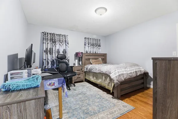 $550,000 | 76 Kane Brothers Circle, Westfield, MA 01085