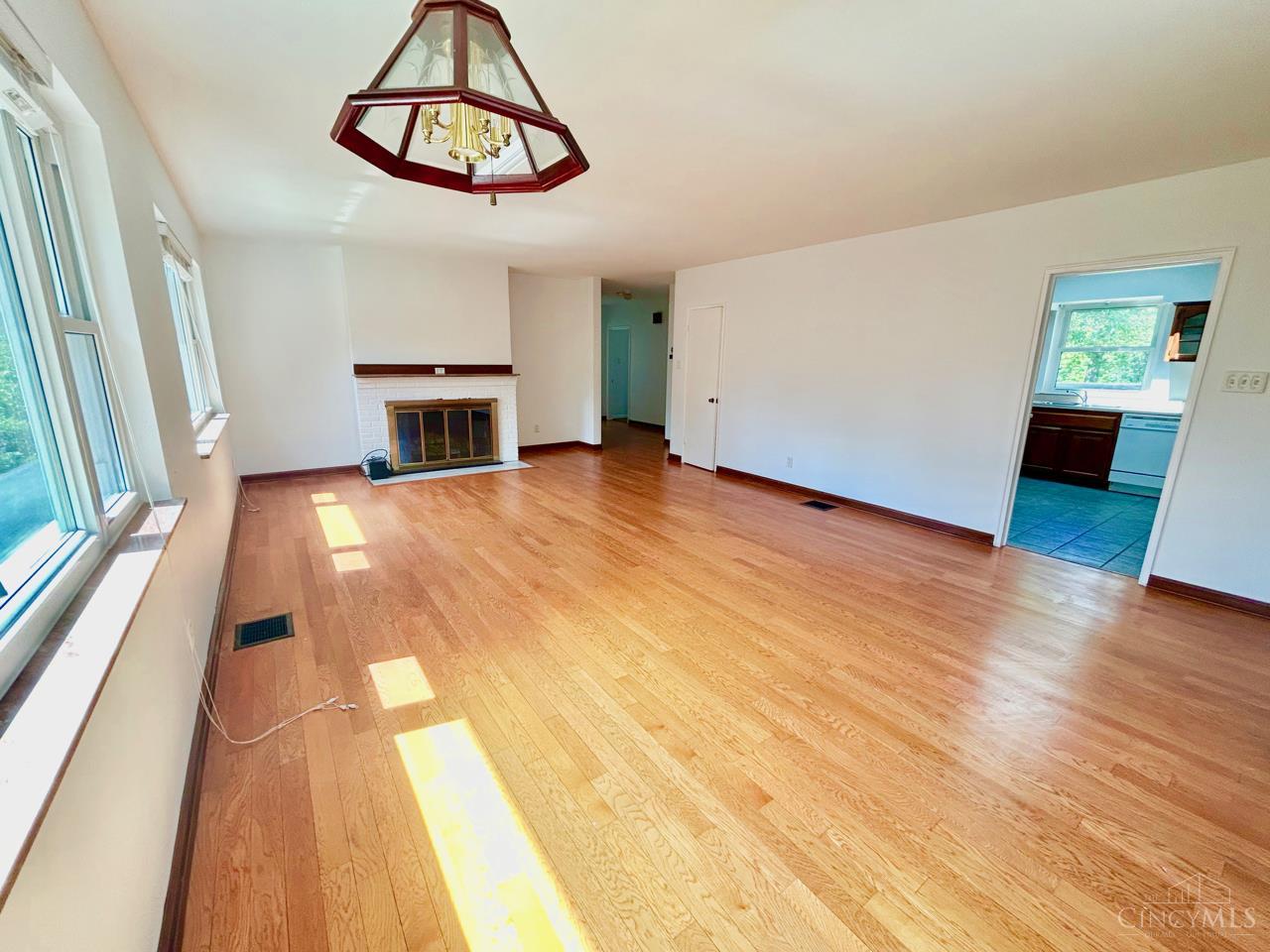 5111 West Fork Road Cincinnati, OH 45247 - Photo 6 of 41