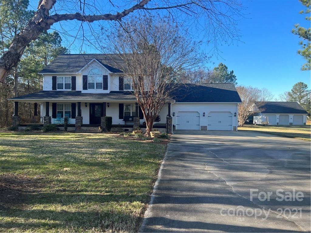 310 Waters Road Salisbury, NC 28146 - Photo 4 of 29 Gallery Image 4