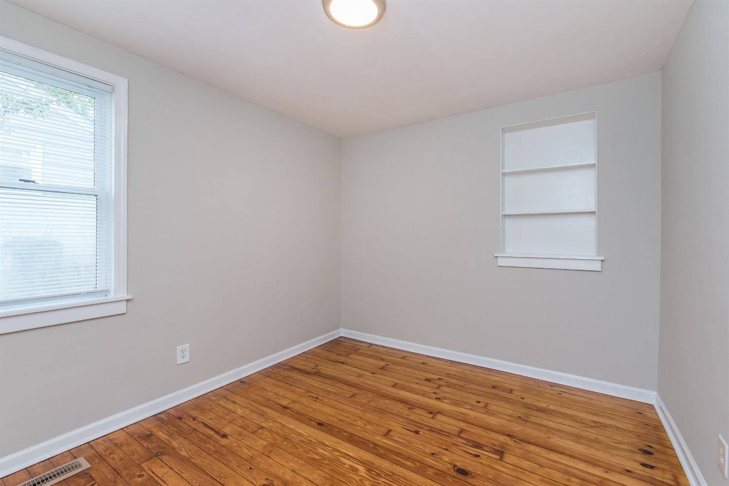 1129 Sparks Road Lexington, KY 40505 - Photo 21 of 25 Listing Photo