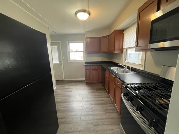 $115,900 | 223 Grand Boulevard, Loves Park, IL 61111