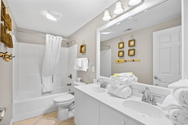 $615,000 | 3401 North Ocean Boulevard, Unit 309, North Myrtle Beach, SC 29582