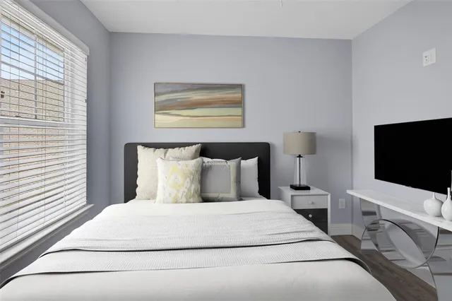 $1,599 | 410 Fulton Street, Unit 102, Denton, TX 76201