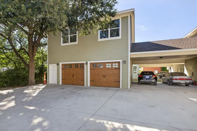 $1,599 | 410 Fulton Street, Unit 102, Denton, TX 76201