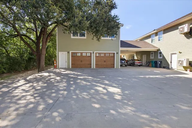 $1,599 | 410 Fulton Street, Unit 102, Denton, TX 76201