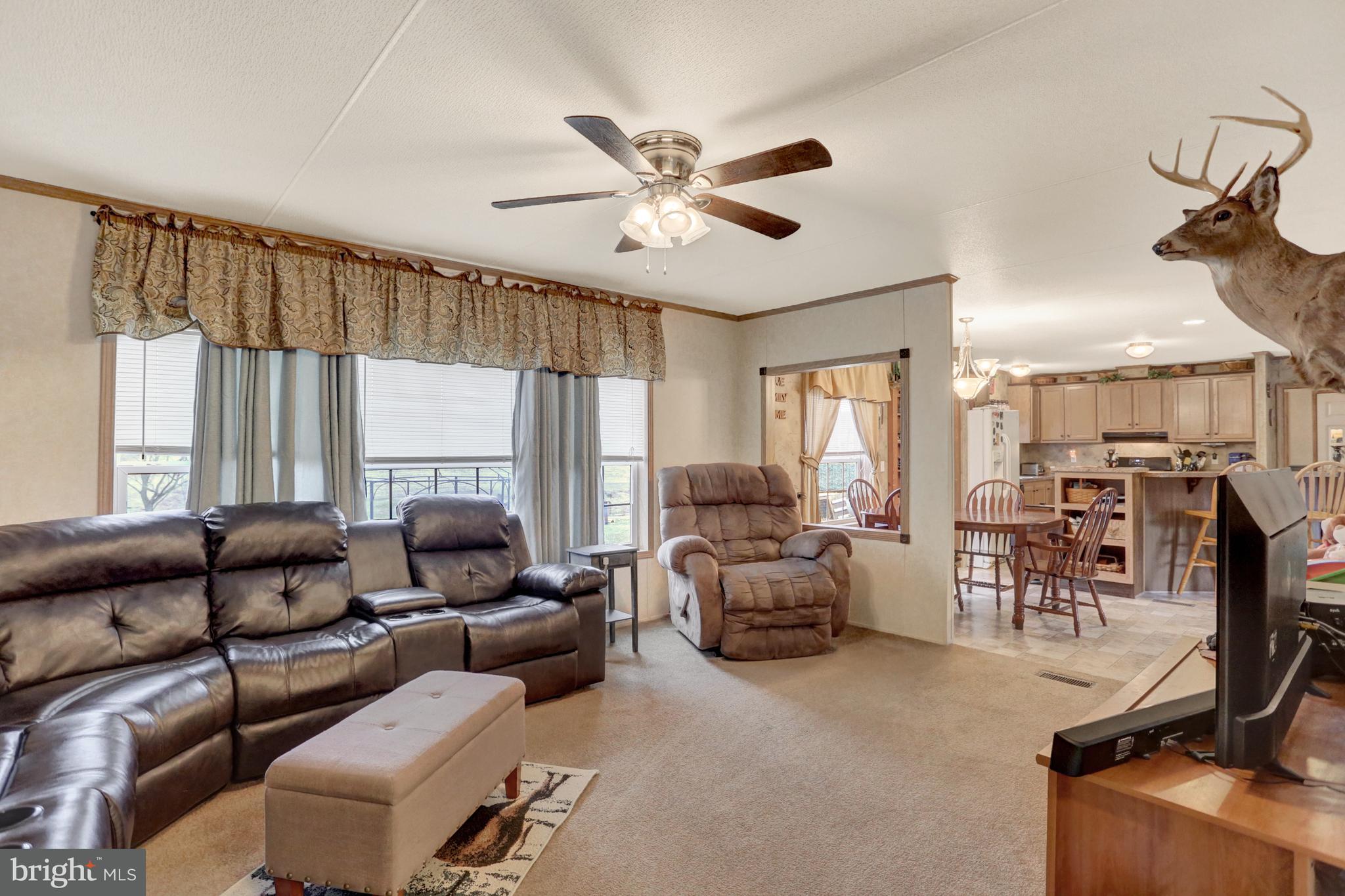 285 Hunters Valley Road Liverpool, PA 17045 - Photo 15 of 35 Family room