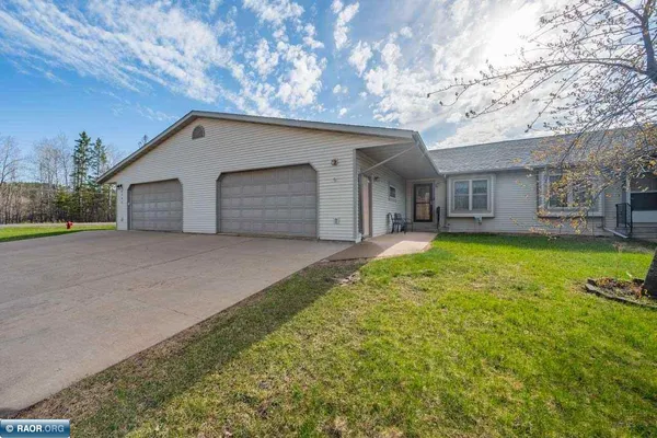 $230,000 | 2506 East 21st Street, Hibbing, MN 55746