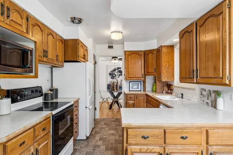 $600,000 | 180 Estes Street, Lakewood, CO 80226
