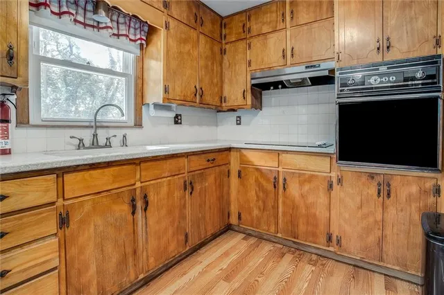 $230,000 | 17501 East Cheyenne Drive, Independence, MO 64056