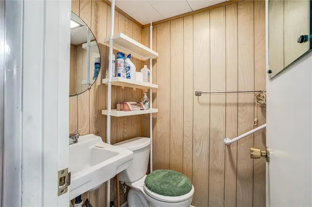 $230,000 | 17501 East Cheyenne Drive, Independence, MO 64056