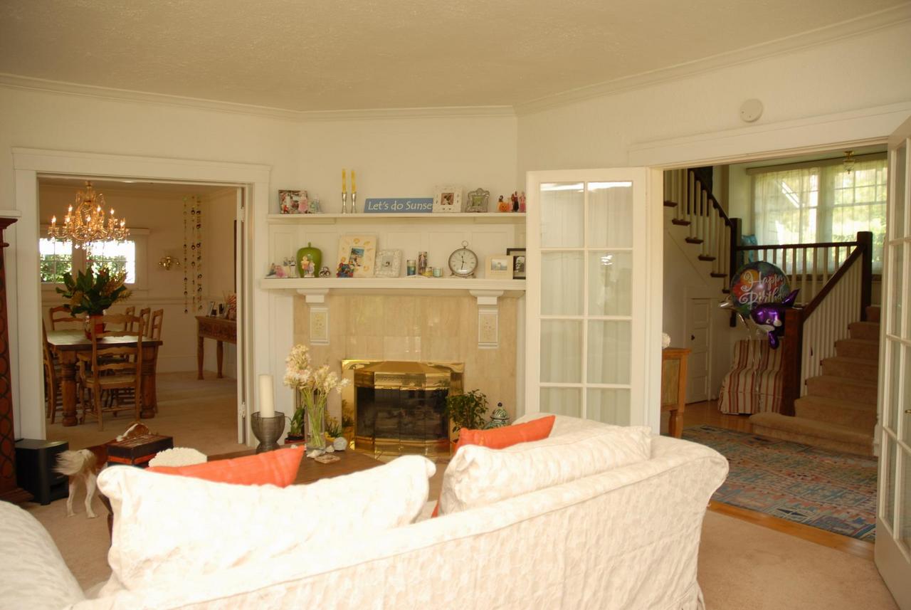 71 Eucalyptus Lane Santa Barbara, CA 93108 - Photo 6 of 10 a bed room with a bed and a television