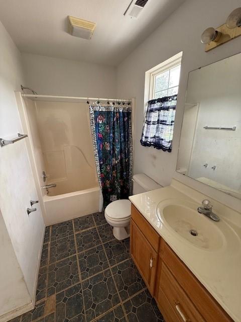 11731 Windham Road St. Joseph, MO 64505 - Photo 10 of 16