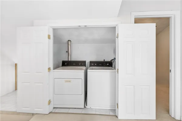 $489,900 | 97 Farnum Pike, Smithfield, RI 02917