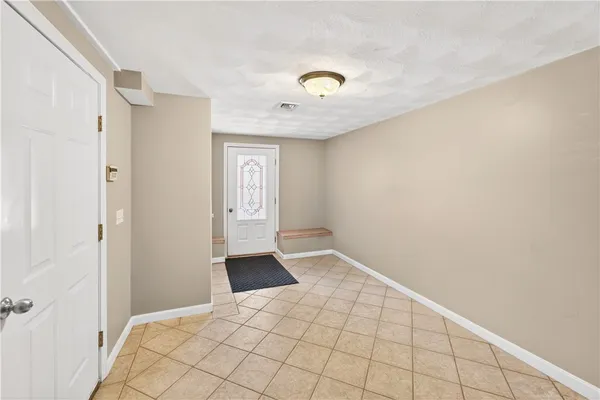 $489,900 | 97 Farnum Pike, Smithfield, RI 02917