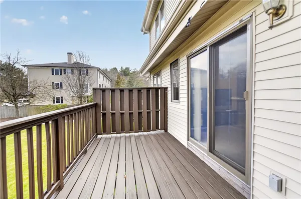 $489,900 | 97 Farnum Pike, Smithfield, RI 02917