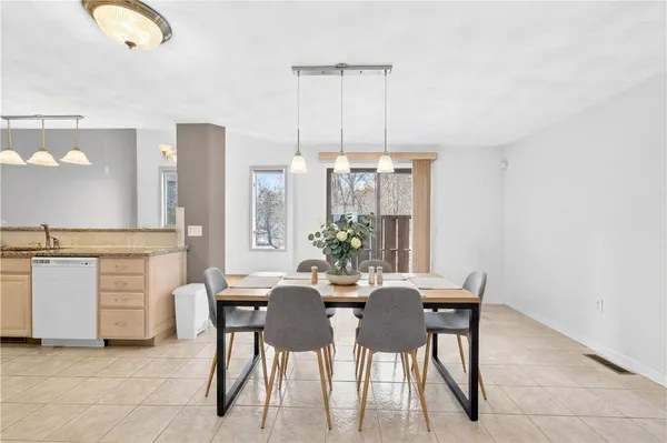 $489,900 | 97 Farnum Pike, Smithfield, RI 02917