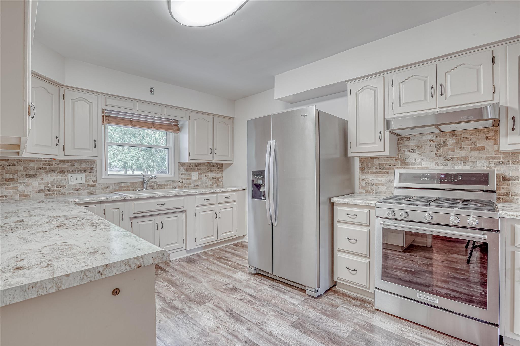 6940 Blue Mist Road Fort Wayne, IN 46819 - Photo 10 of 36