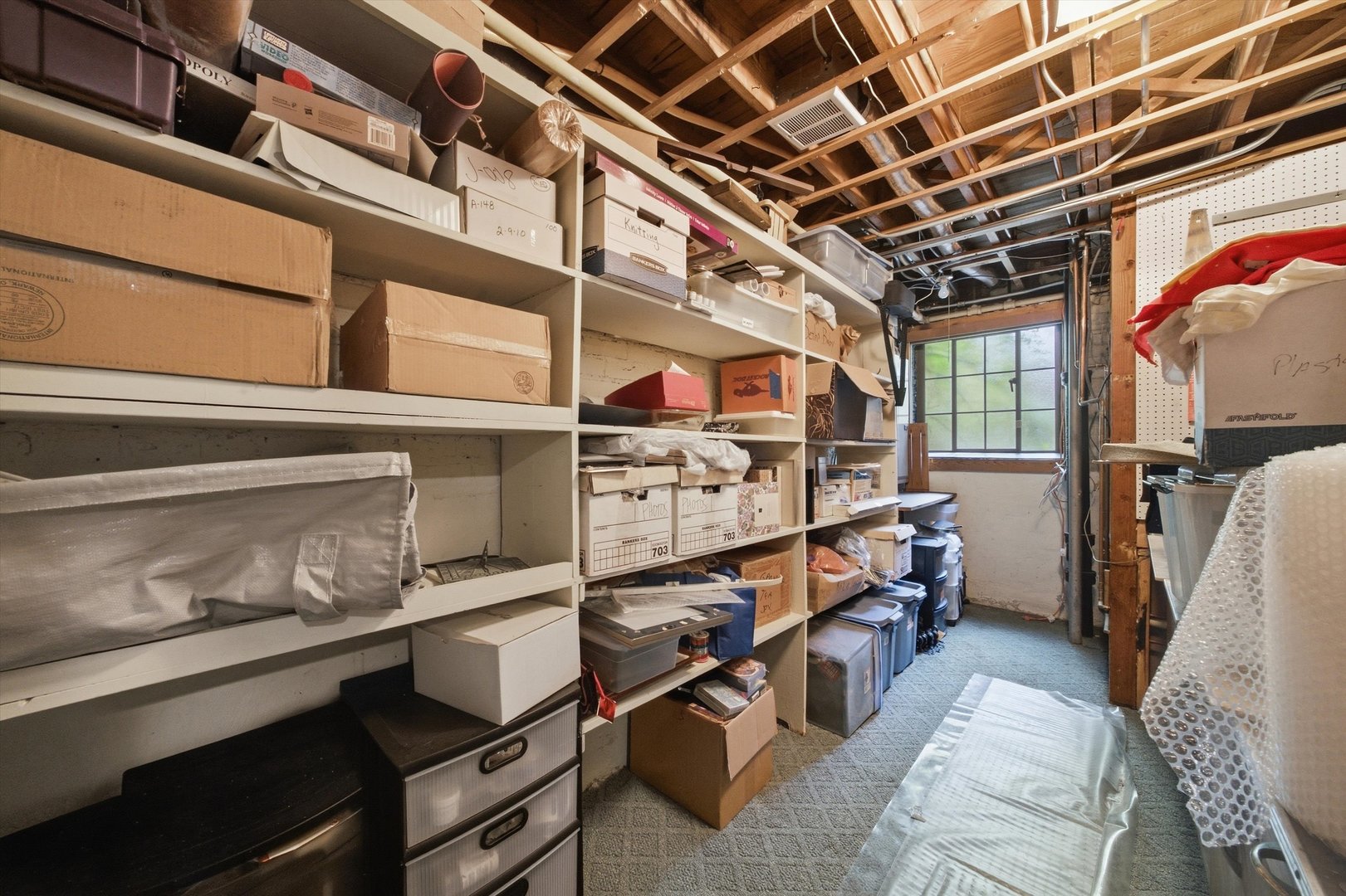 327 Selborne Road Riverside, IL 60546 - Photo 26 of 40 Gallery Image 26