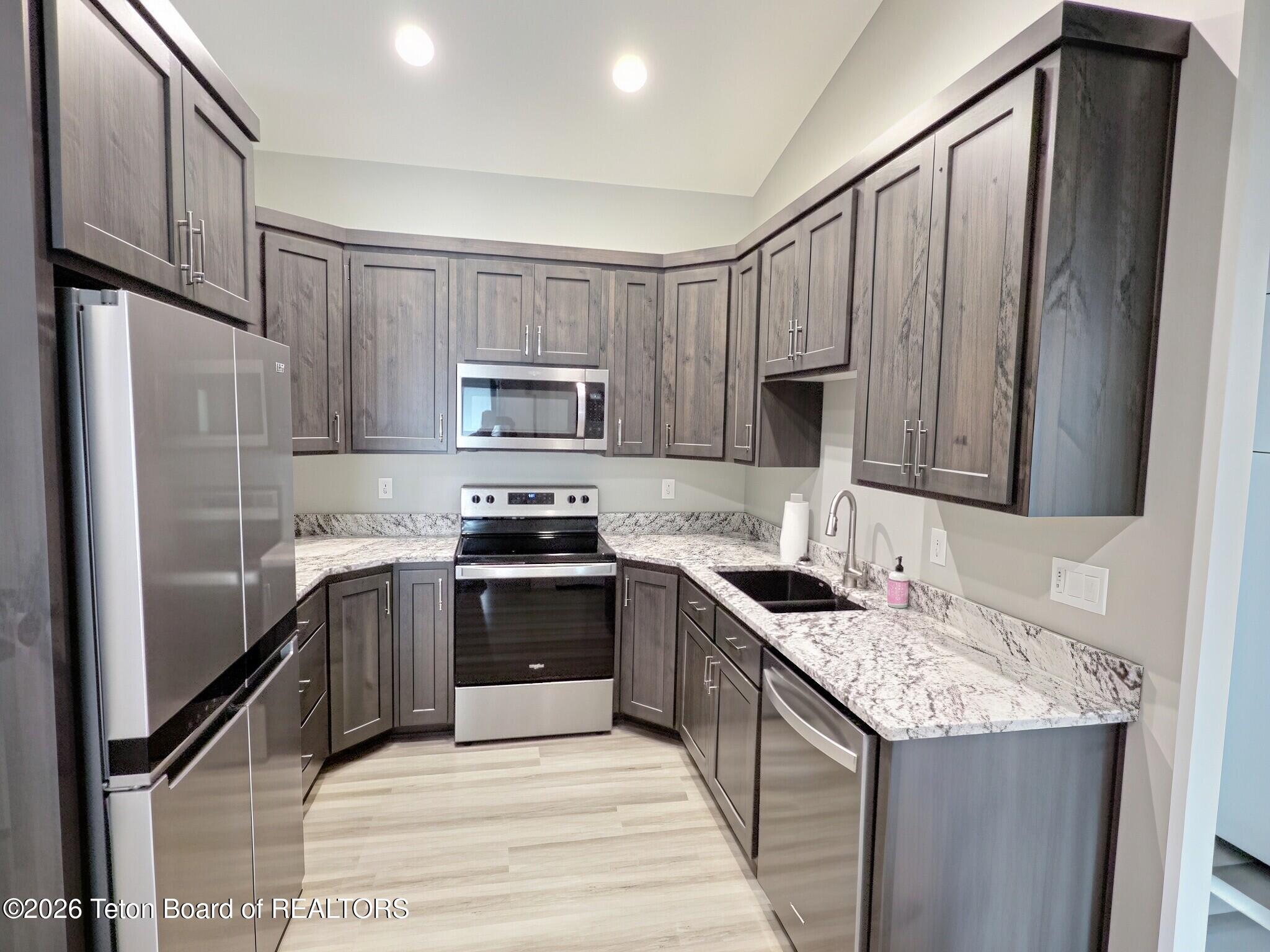 140 Homestead Road, Unit 507 Victor, ID 83455 - Photo 8 of 14 Kitchen