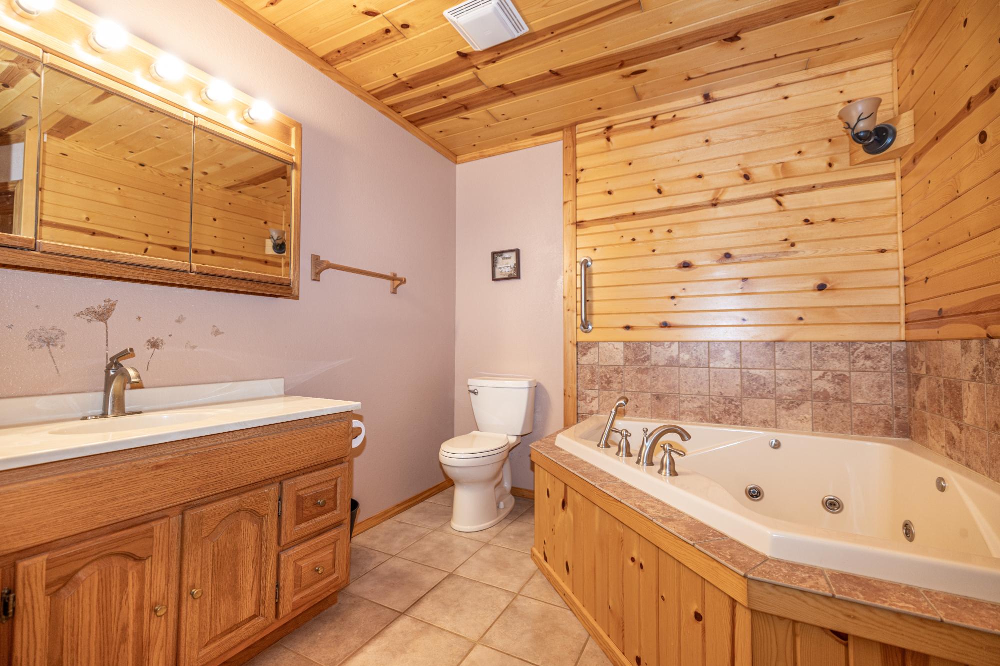 6334 Interlocken Road Hazelhurst, WI 54531 - Photo 12 of 39 Gallery Image 12