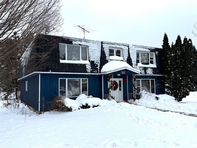 $459,000 | 6856 1st Avenue North, Lake Nebagamon, WI 54849