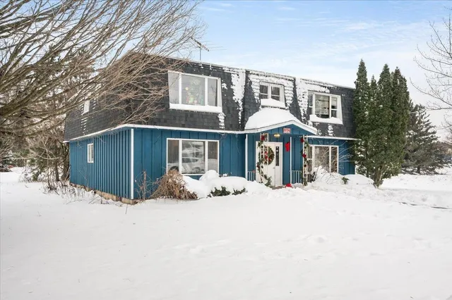 $459,000 | 6856 1st Avenue North, Lake Nebagamon, WI 54849