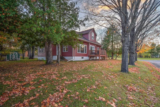 $165,000 | 24014 Hansen Avenue, Siren, WI 54872