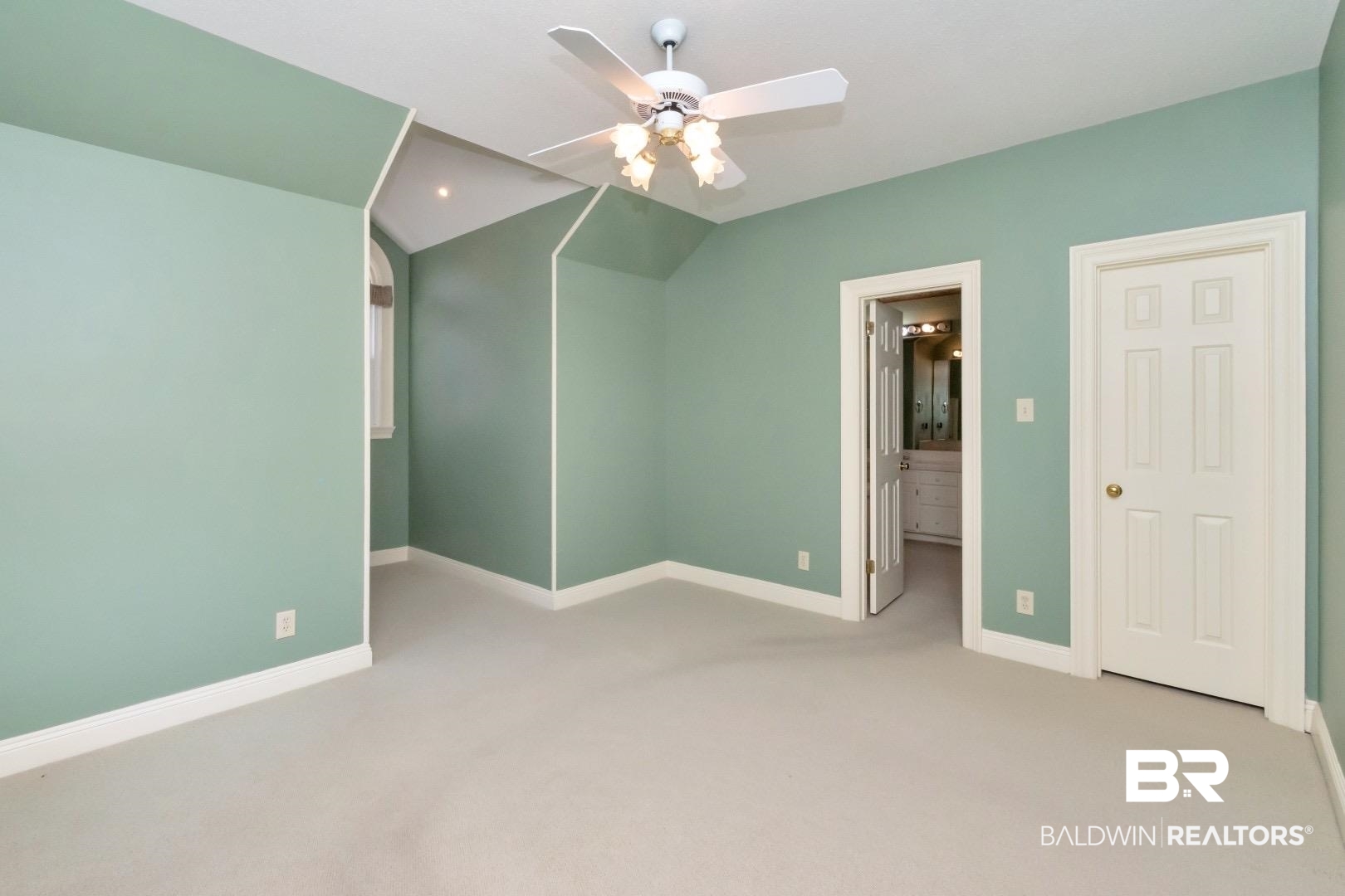 2132 Marchfield Drive South Mobile, AL 36693 - Photo 24 of 29 upstairs bedroom