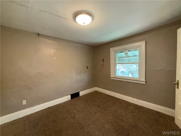 $134,900 | 77 Mayer Avenue, Buffalo, NY 14207
