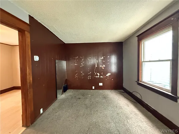 $134,900 | 77 Mayer Avenue, Buffalo, NY 14207