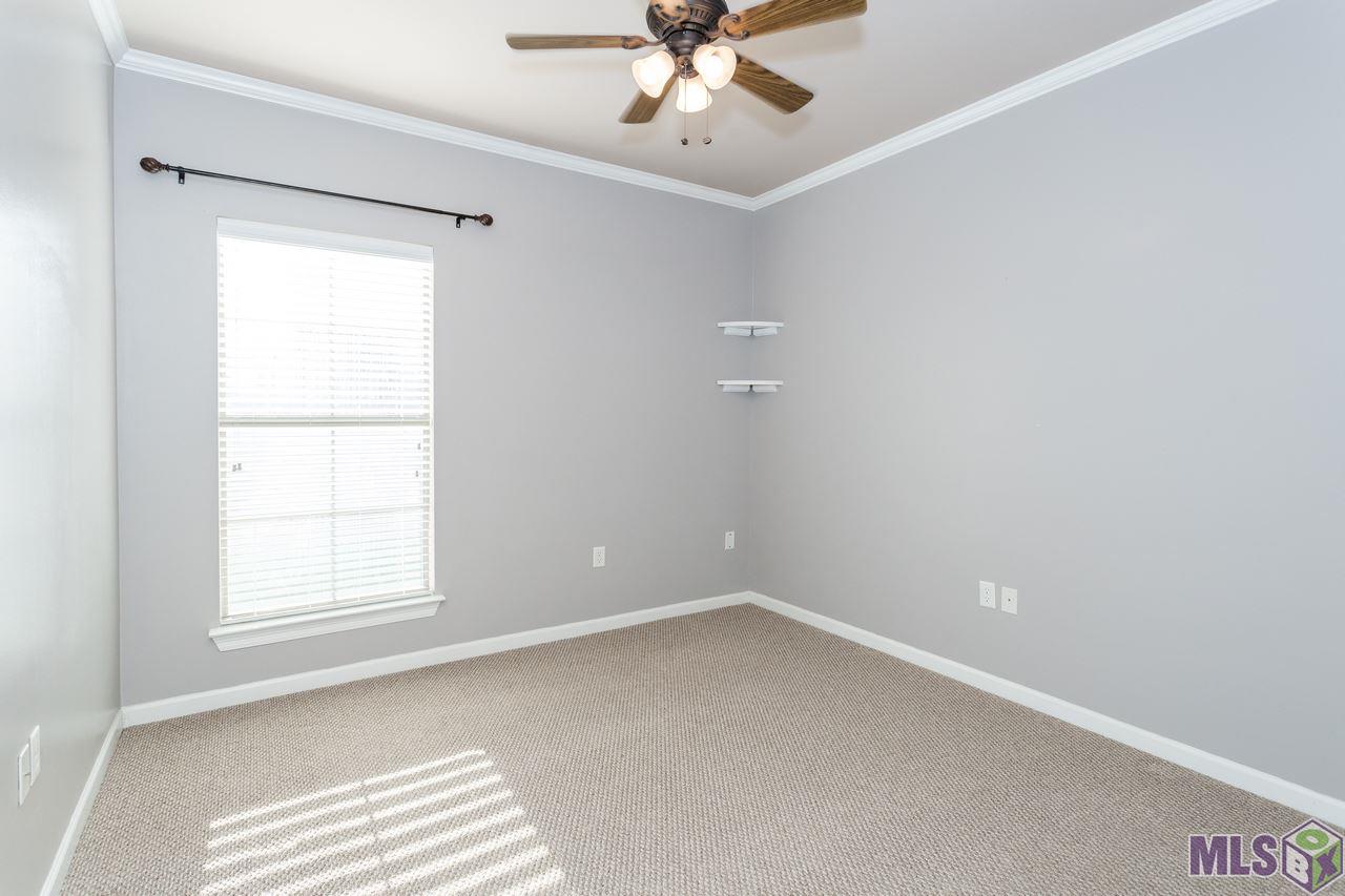 12939 Hidden Ridge Drive Baton Rouge, LA 70816 - Photo 11 of 31 Gallery Image 11