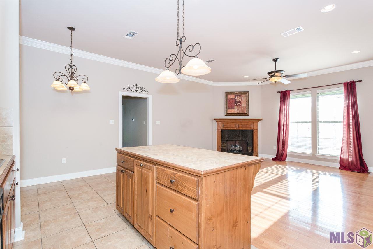 12939 Hidden Ridge Drive Baton Rouge, LA 70816 - Photo 16 of 31 Gallery Image 16