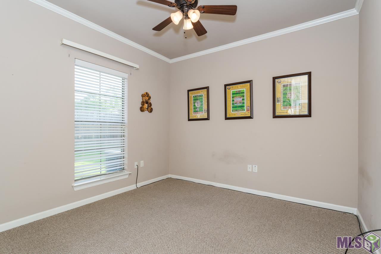 12939 Hidden Ridge Drive Baton Rouge, LA 70816 - Photo 20 of 31 Gallery Image 20