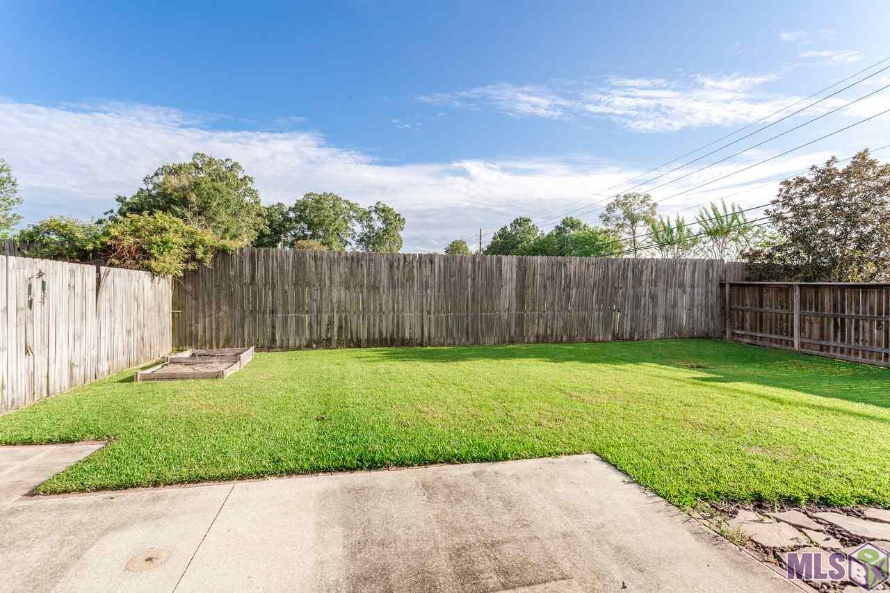 12939 Hidden Ridge Drive Baton Rouge, LA 70816 - Photo 24 of 31 Gallery Image 24