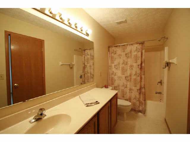 5819 Red Sand Road Hilliard, OH 43026 - Photo 7 of 10 Gallery Image 7