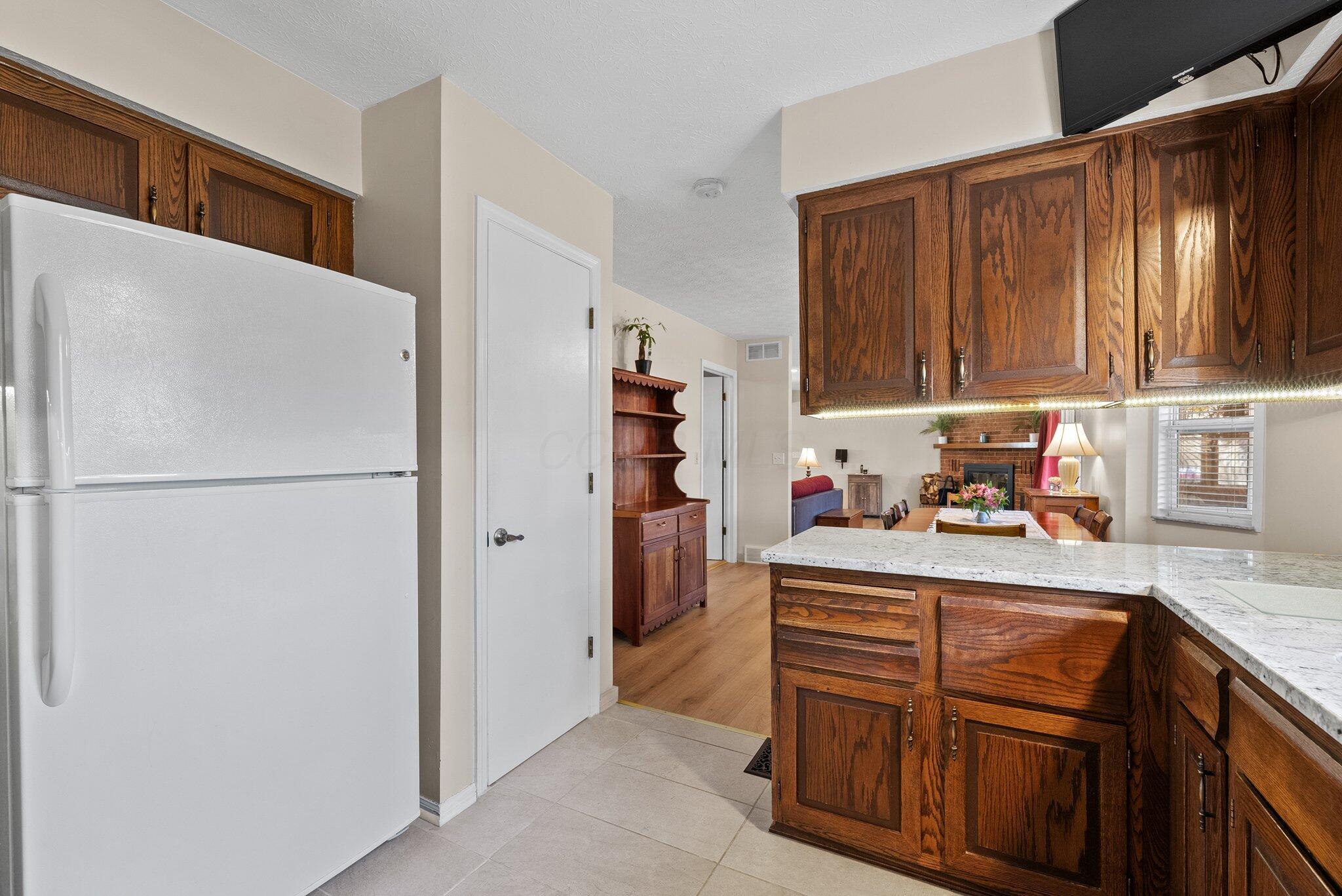 3407 Smiley Road Columbus, OH 43221 - Photo 16 of 40 DSC07500