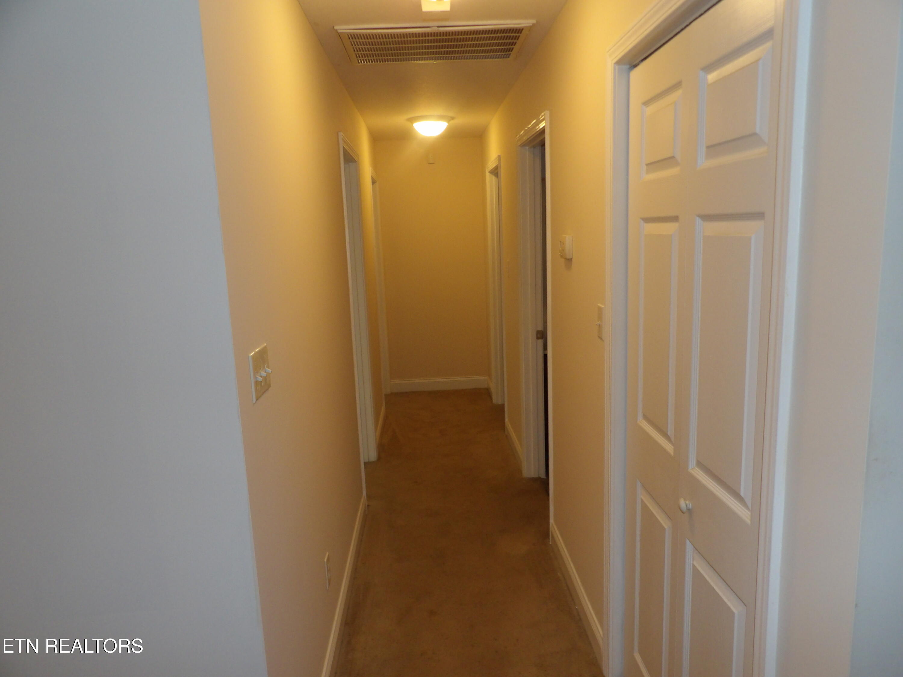 6447 Rutledge Pike Knoxville, TN 37924 - Photo 12 of 22 271_0300