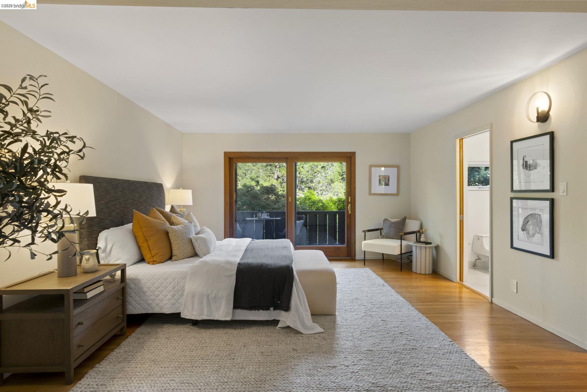 6476 Valley View Road Oakland, CA 94611 - Photo 17 of 50