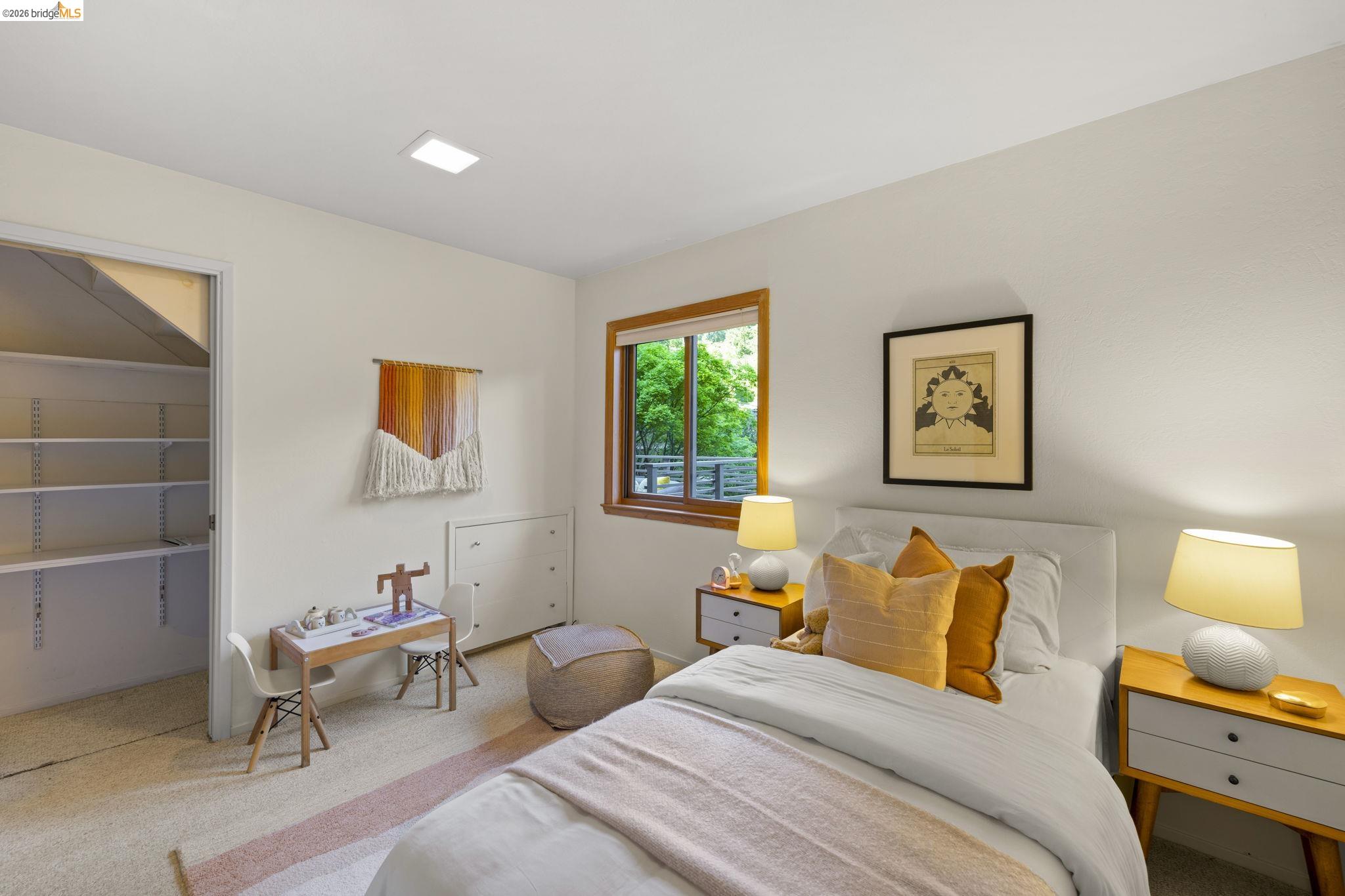 6476 Valley View Road Oakland, CA 94611 - Photo 34 of 50