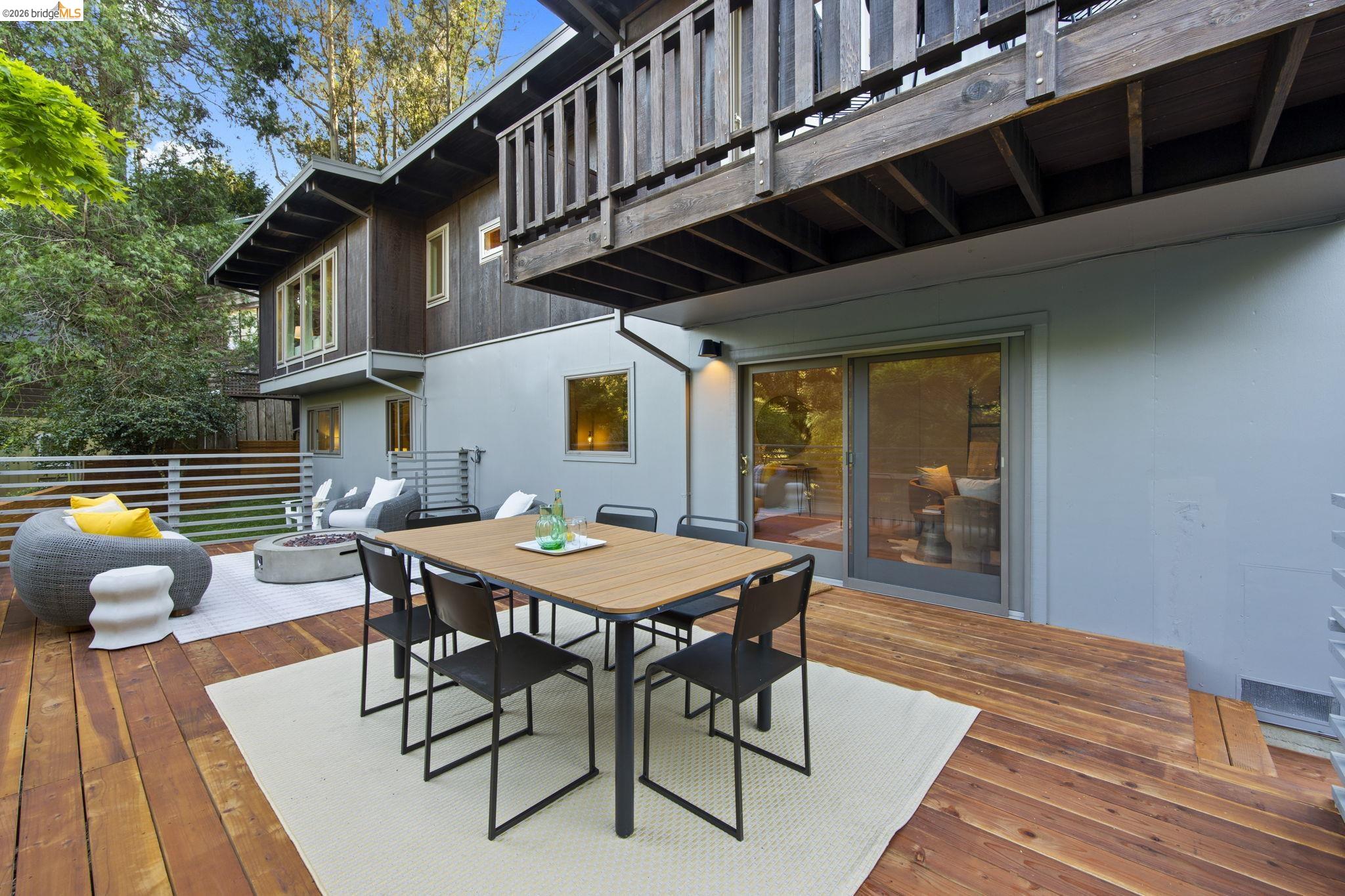 6476 Valley View Road Oakland, CA 94611 - Photo 40 of 50