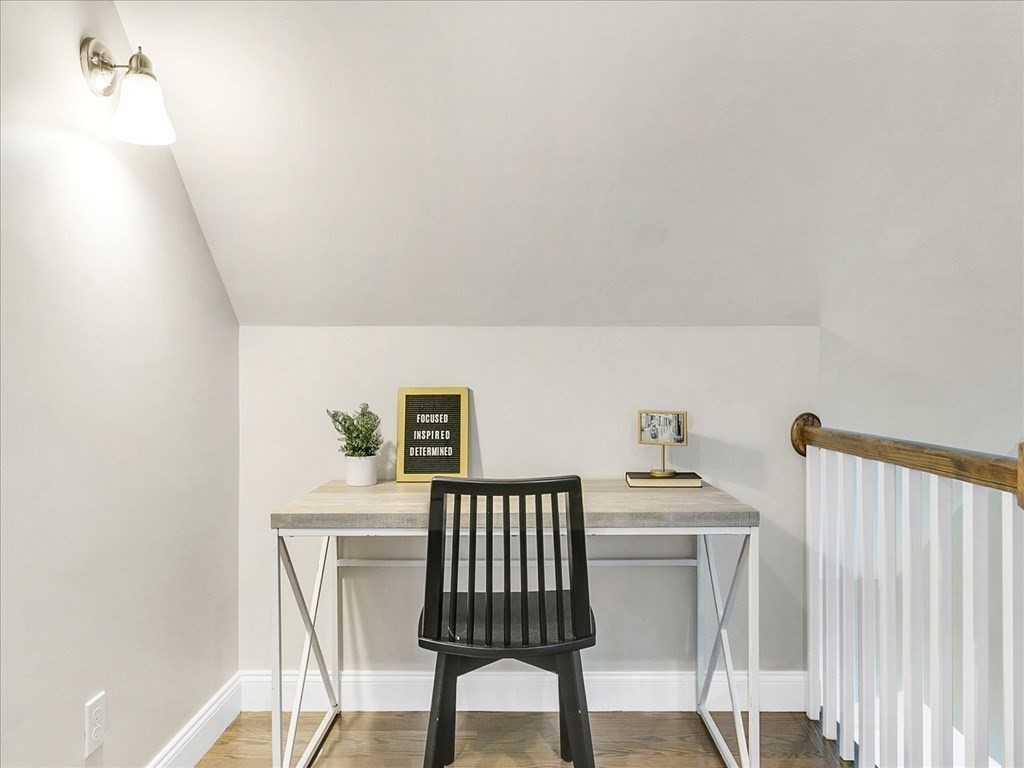 18 Laurel Street, Unit 18 Arlington, MA 02476 - Photo 13 of 34
