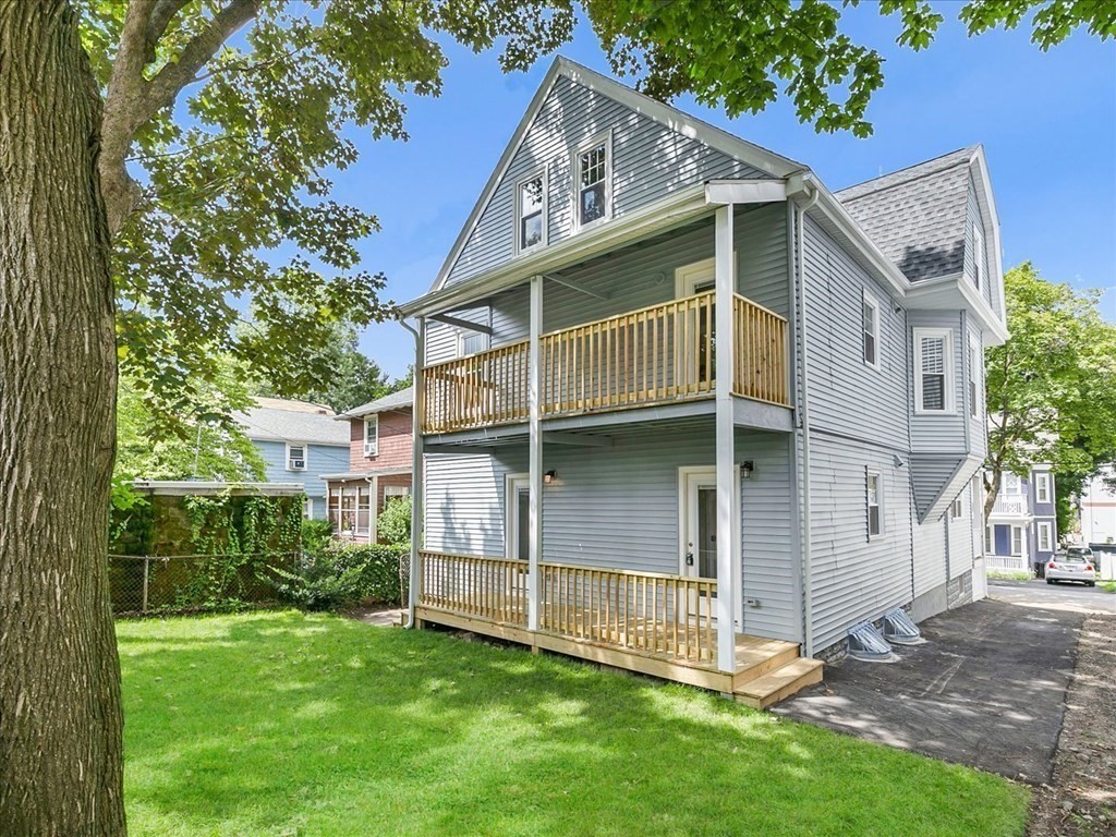 18 Laurel Street, Unit 18 Arlington, MA 02476 - Photo 32 of 34