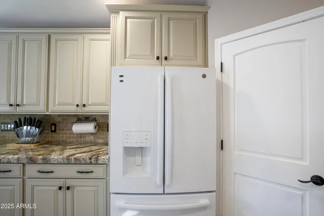 $9,400 | 1329 East Mescal Street, Phoenix, AZ 85020