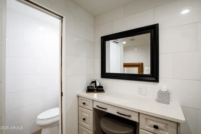 $9,400 | 1329 East Mescal Street, Phoenix, AZ 85020