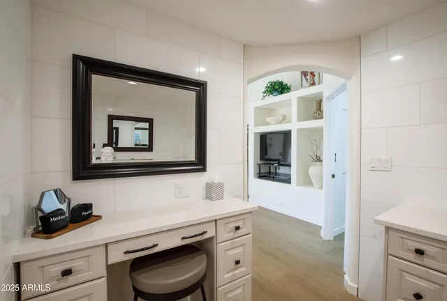 $9,400 | 1329 East Mescal Street, Phoenix, AZ 85020