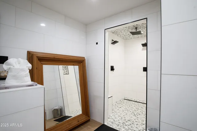 $9,400 | 1329 East Mescal Street, Phoenix, AZ 85020