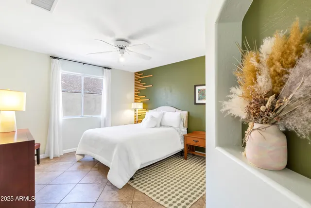 $9,400 | 1329 East Mescal Street, Phoenix, AZ 85020