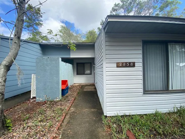 $1,400 | 2858 Southwest 39th Avenue, Gainesville, FL 32608