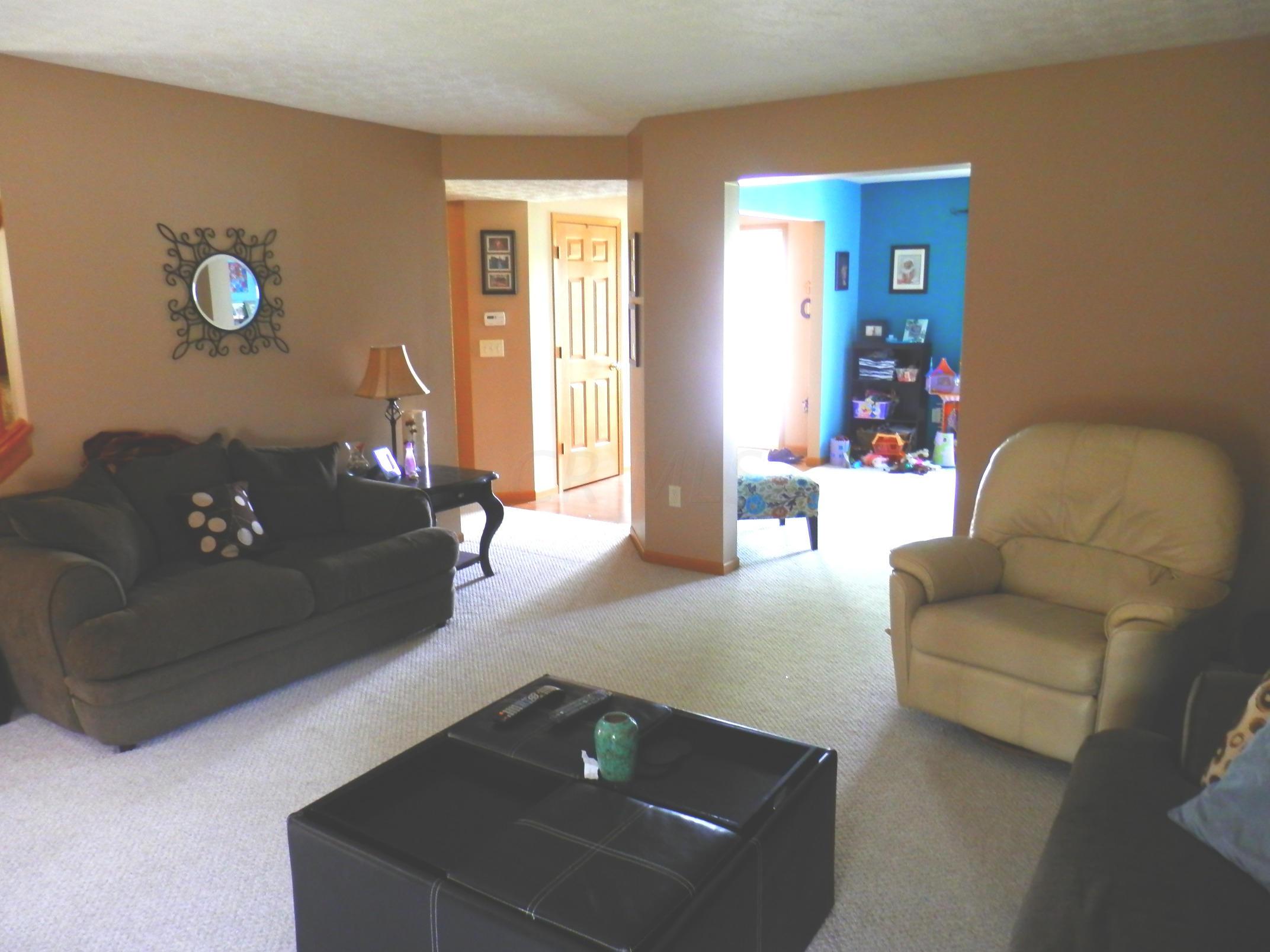 7961 Chapel Stone Road Blacklick, OH 43004 - Photo 5 of 5