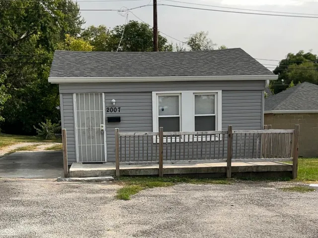$1,050 | 2007 East 38th Street, Indianapolis, IN 46218